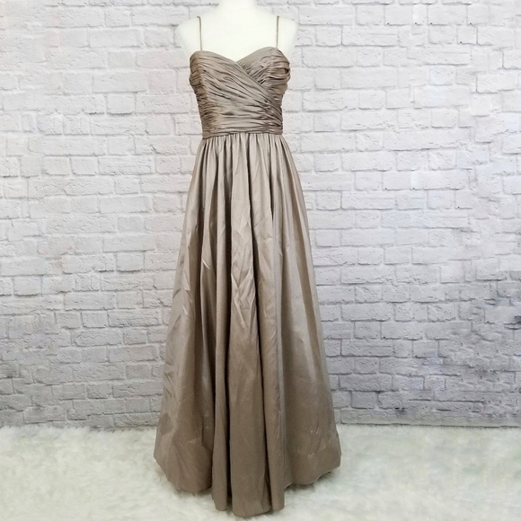 Watters & Watters ruched bodice gold taupe sweetheart neckline gown size 12XL - Picture 5 of 9